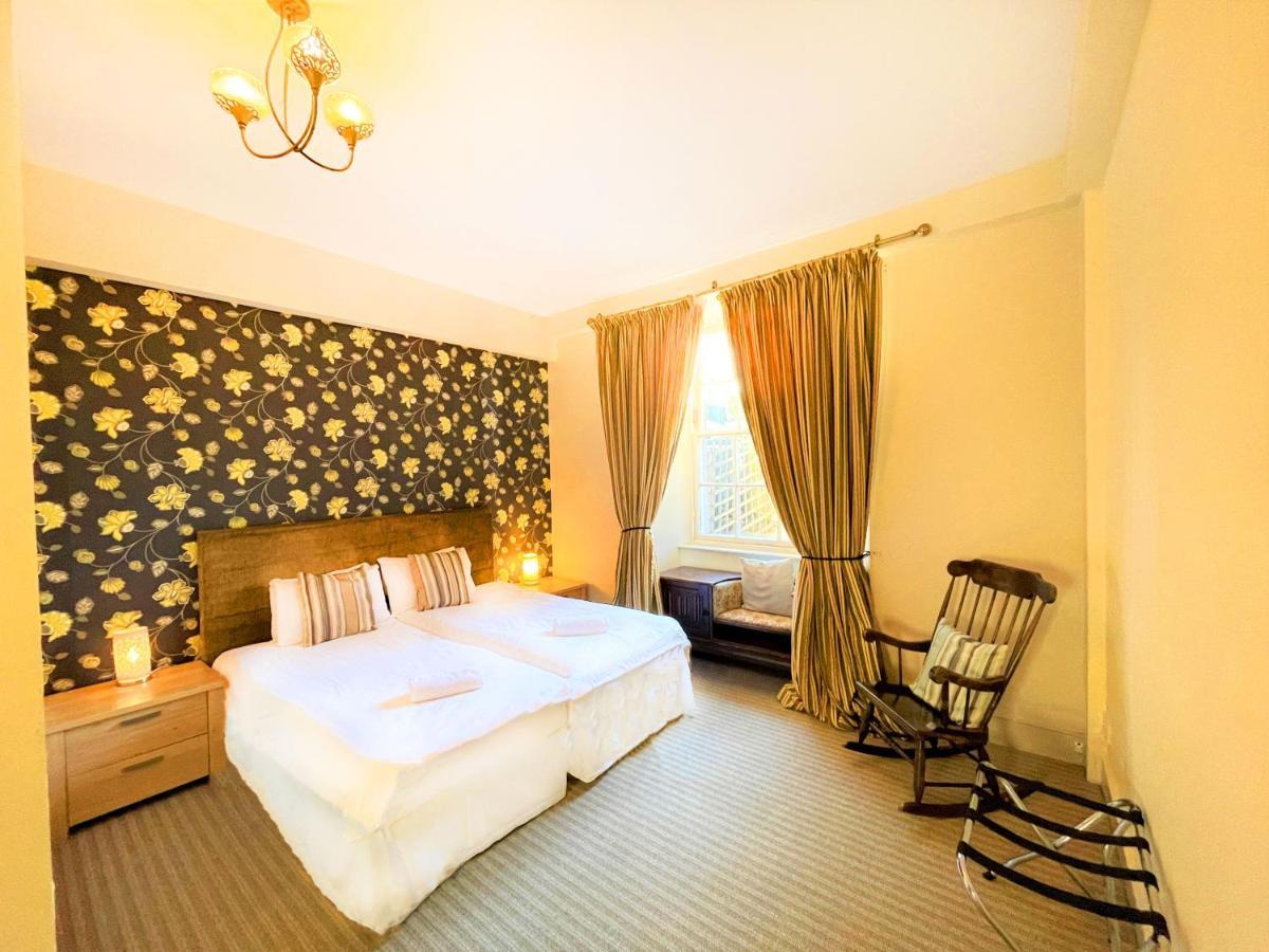 Gorebridge Kirkhill Estate Rooms מראה חיצוני תמונה